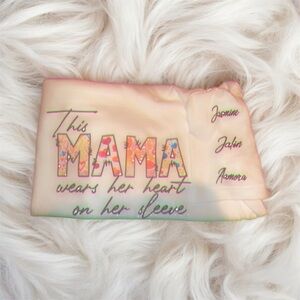 Customizable “ This MAMA wears her heart on her sleeve T-Shirt